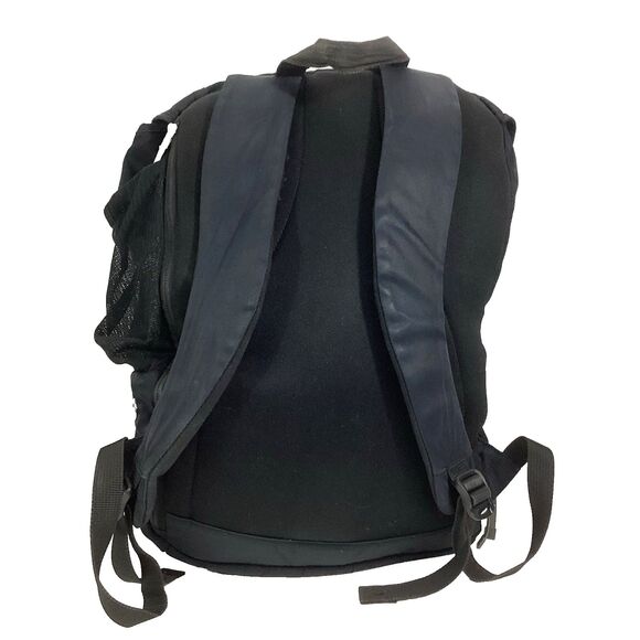 REI Co-op Flash Daypack - Black - 20 L Backpack - Top Flap Buckles -Green Lining - Picture 3 of 10